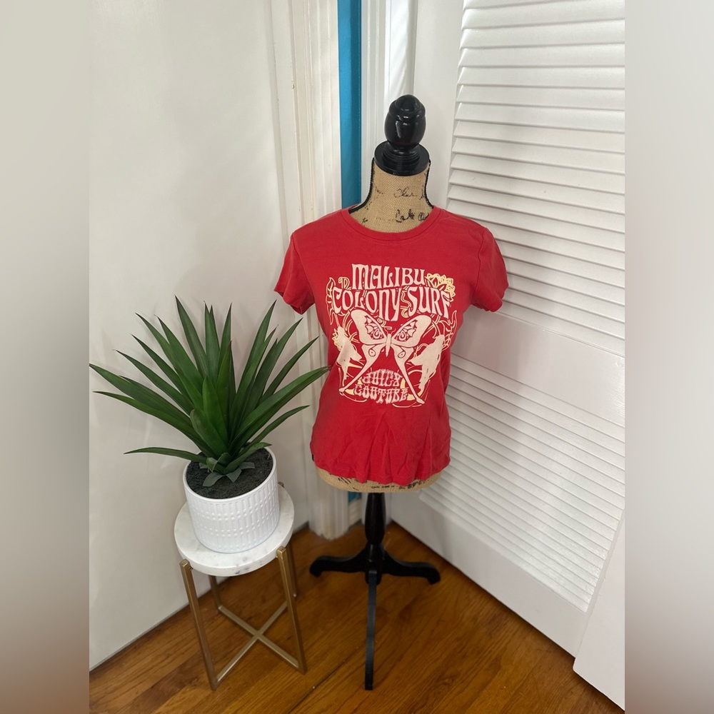 HTF Rare Vintage OG Juicy Couture “Malibu Colony Surf”Tshirt
